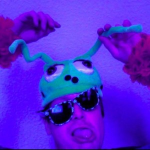 Kit.Karacho - Chemielion atackiert Abstrakt 