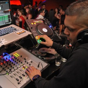 Gorilla Chilla - Pre Xmas party Vermillion
